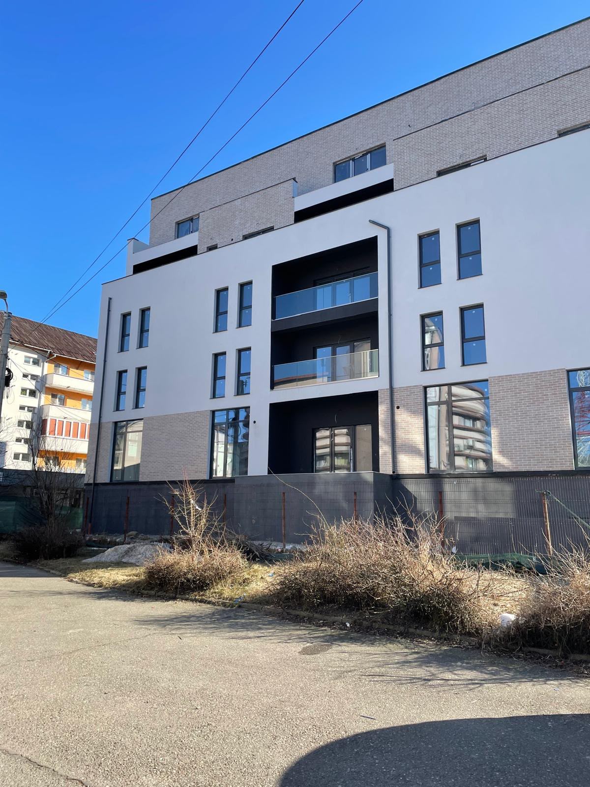 Block Facade 29